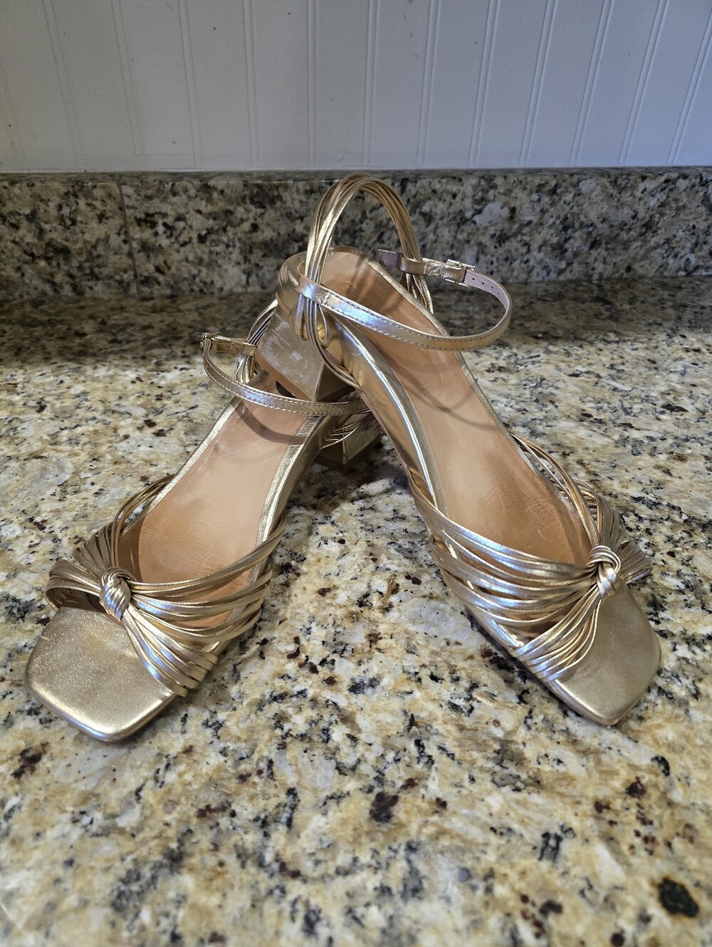 Bared X Pliant Gold Strappy Block Heel Sandals Size 41 (10)
